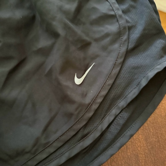 Nike DrFit Athletic Shorts - Picture 2 of 3
